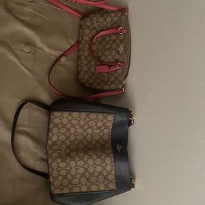 Used coach monogram perfect condition